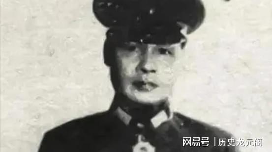 恒财网 蒋介石的结拜兄弟参加开国大典，9年后毛主席下令：立刻将他逮捕